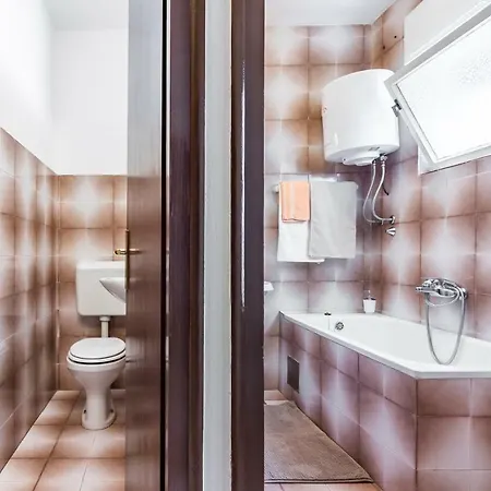 Pula Apartment Apartman *