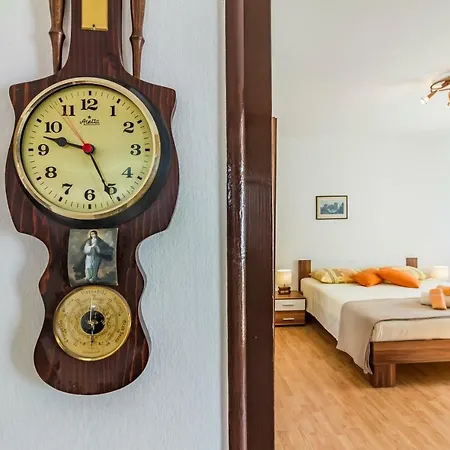 Pula Apartment *