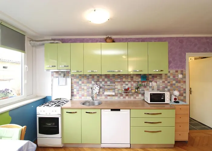 아파트 Apartment Pula