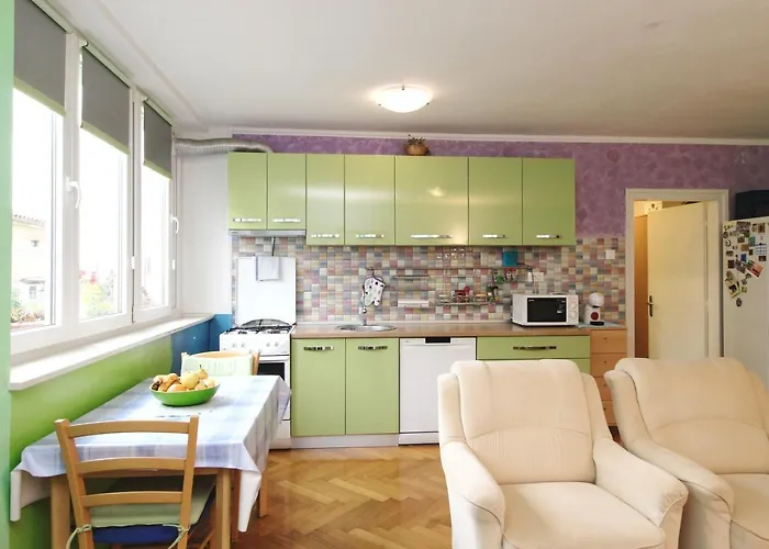 아파트 Apartment Pula 풀라